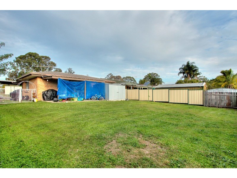 40 Montrose Avenue, Bethania QLD 4205