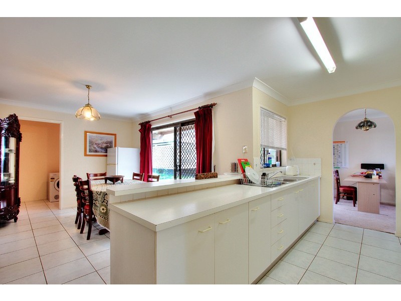 35 Bingo Street, Holmview QLD 4207