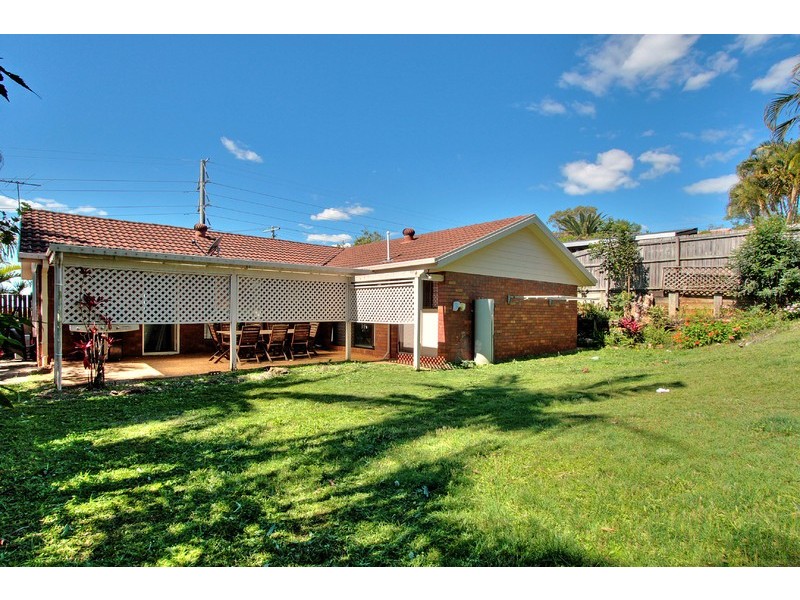 35 Bingo Street, Holmview QLD 4207