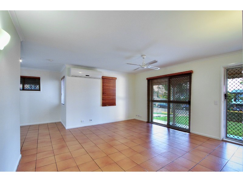 11 Pearl Street, Slacks Creek QLD 4127