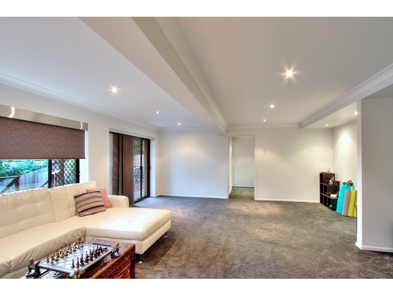 60 Jasmine Crescent, Shailer Park QLD 4128