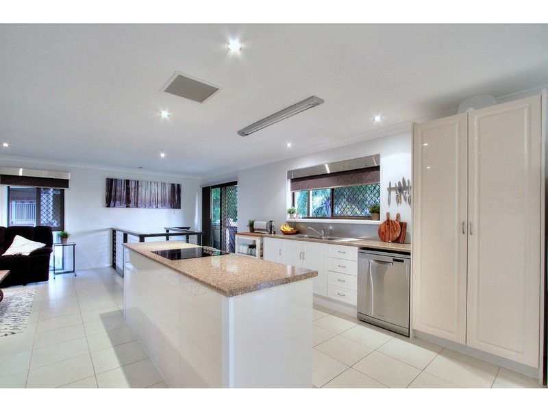 60 Jasmine Crescent, Shailer Park QLD 4128