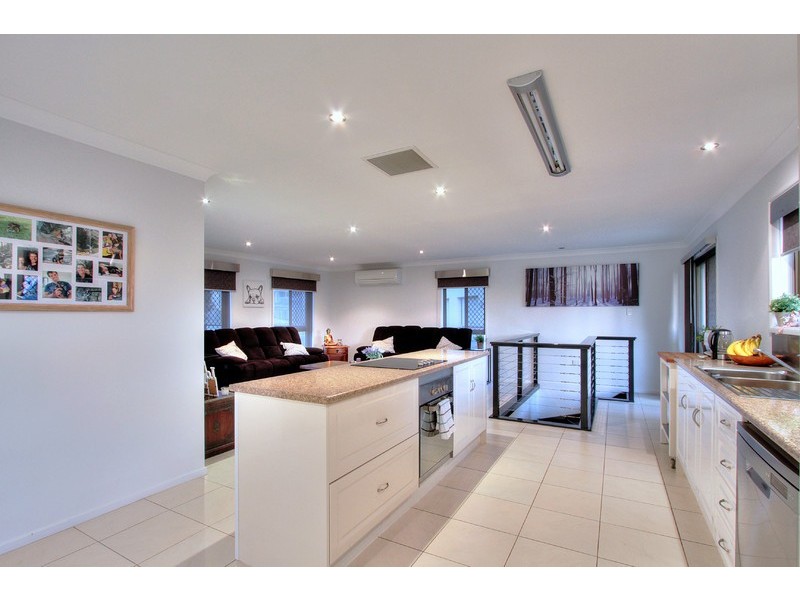 60 Jasmine Crescent, Shailer Park QLD 4128
