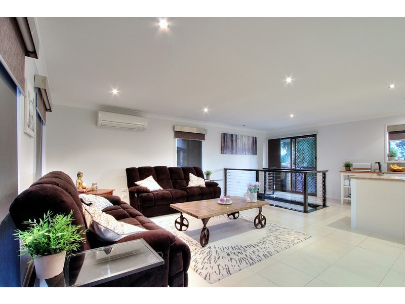 60 Jasmine Crescent, Shailer Park QLD 4128