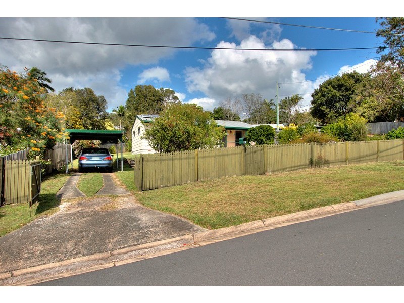 20 Mitre Street, Holmview QLD 4207