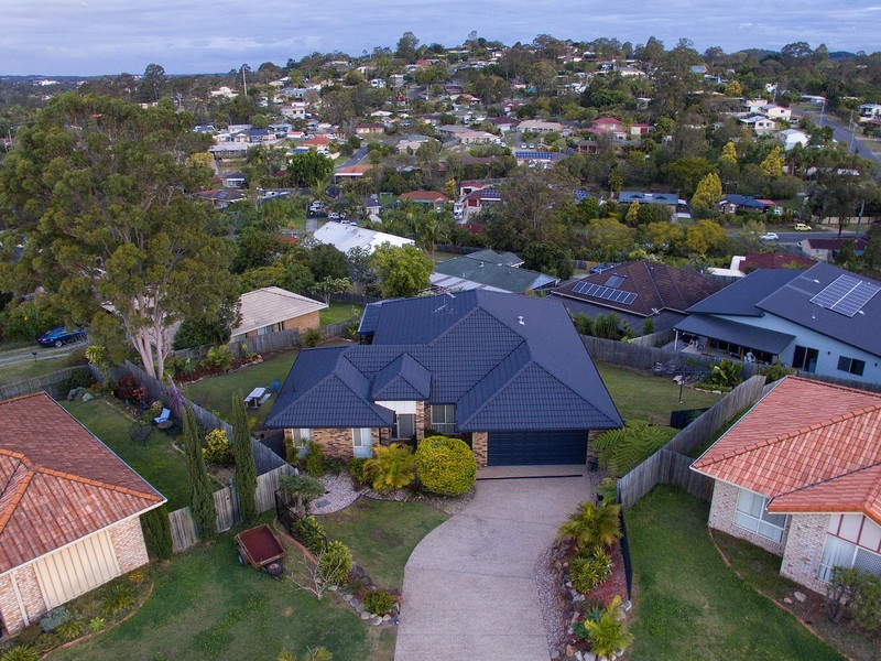 15 Bella Vista Circuit, Edens Landing QLD 4207