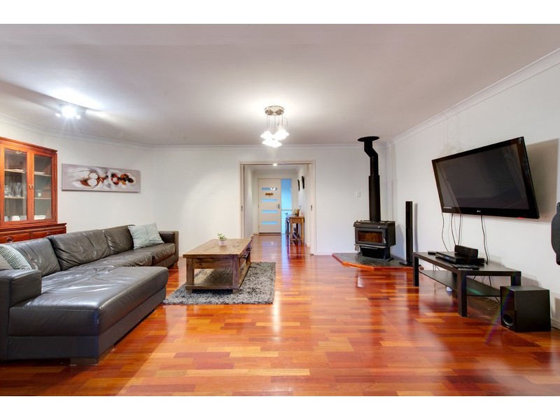 143 Eugene Street, Bellbird Park QLD 4300