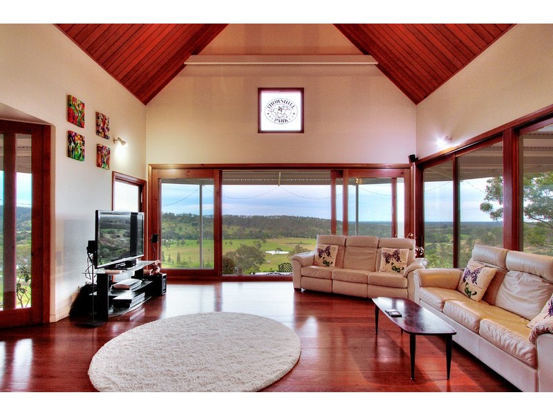 112-114 Bruce Court, Rocksberg QLD 4510