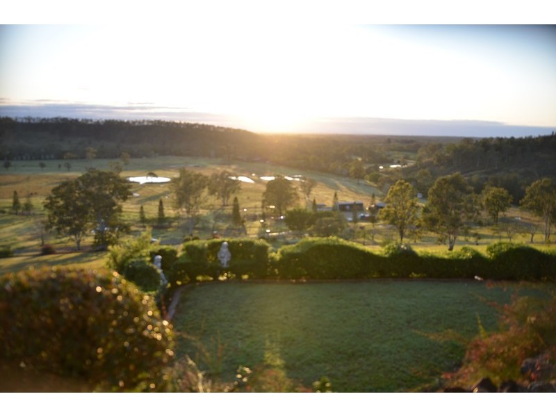 112-114 Bruce Court, Rocksberg QLD 4510