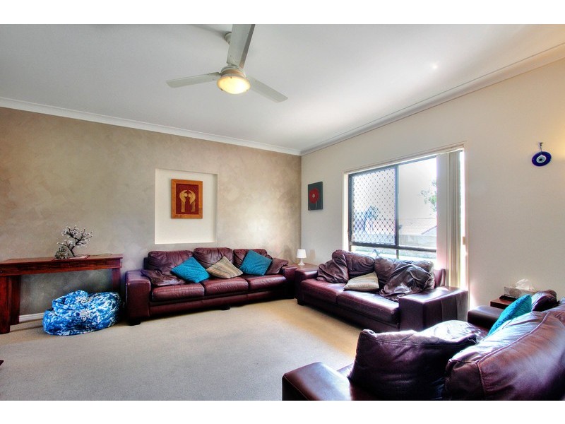 23 Bella Vista Circuit, Edens Landing QLD 4207