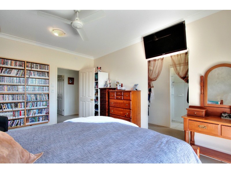 23 Bella Vista Circuit, Edens Landing QLD 4207