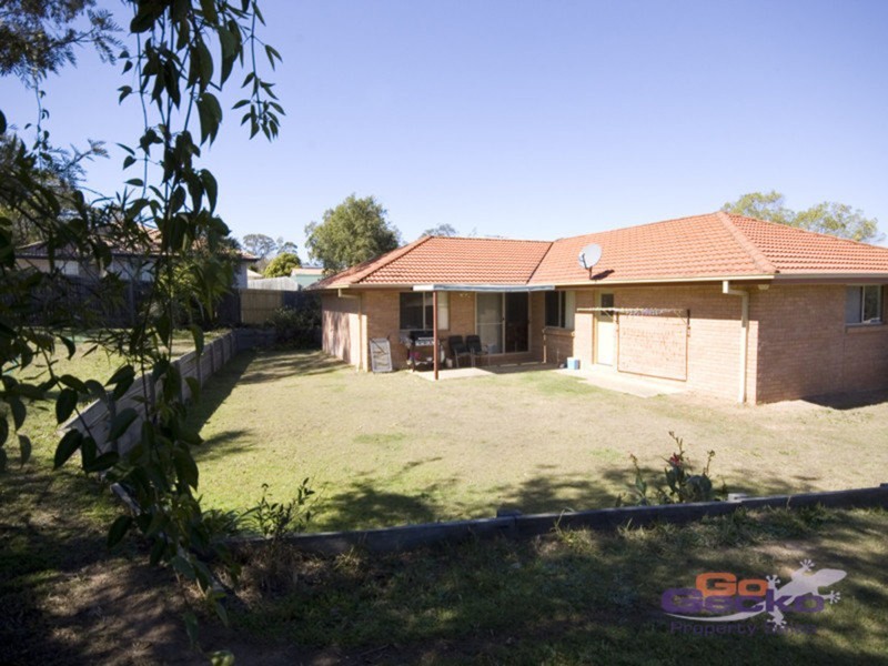 12 Moroney Court, Goodna QLD 4300
