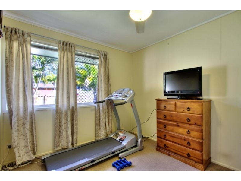 27 Thornside Street, Eagleby QLD 4207