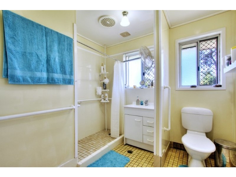 27 Thornside Street, Eagleby QLD 4207