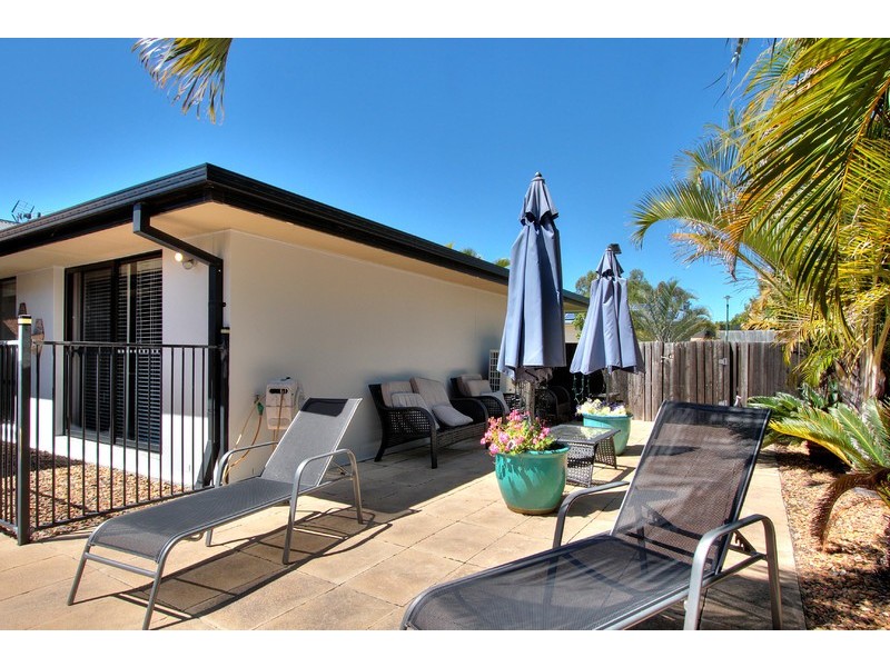 7 Carmarthen Circuit, Pacific Pines QLD 4211