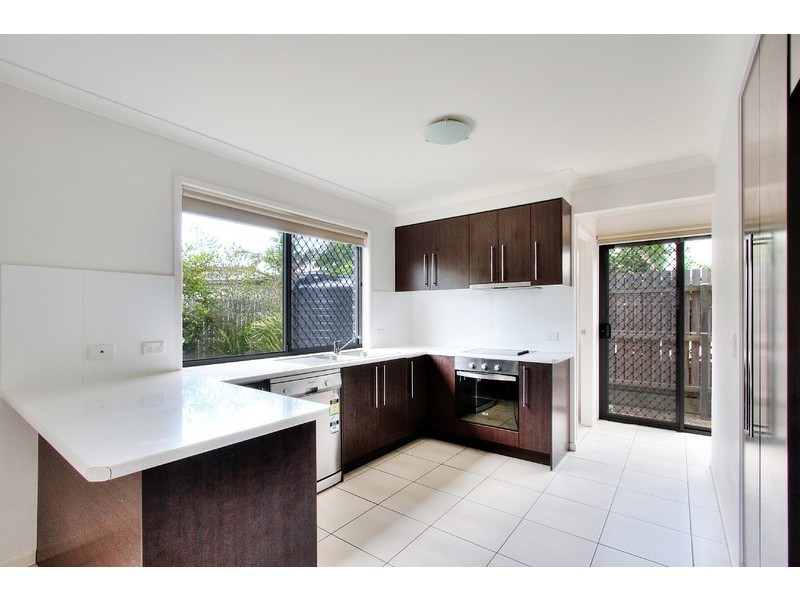 4/39-41 Ariel Avenue, Kingston QLD 4114