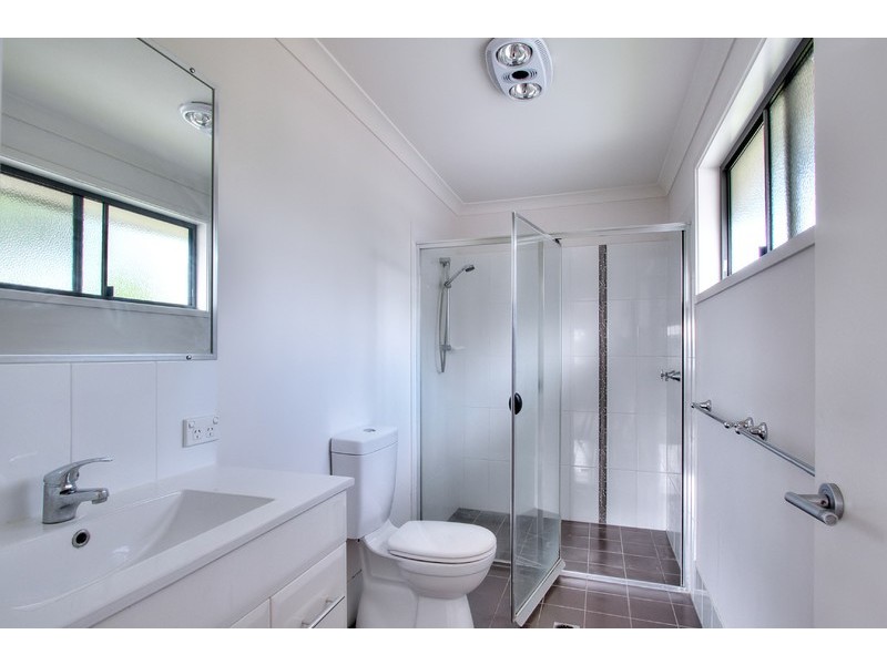 4/39-41 Ariel Avenue, Kingston QLD 4114