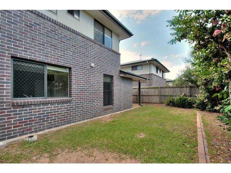 4/39-41 Ariel Avenue, Kingston QLD 4114