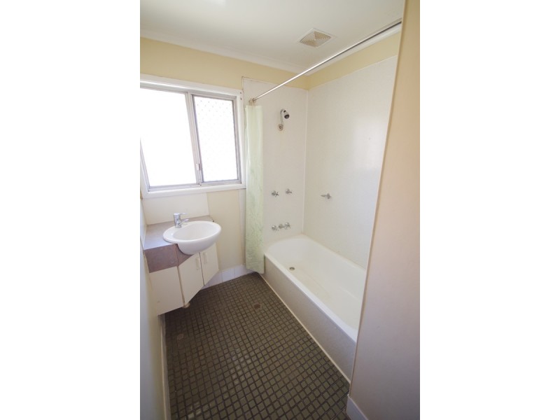 36 Arkins Crescent, Goodna QLD 4300