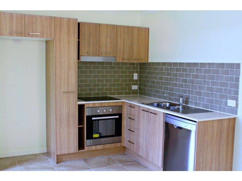 Unit 1 & 2 13 Brugha Close, Collingwood Park QLD 4301
