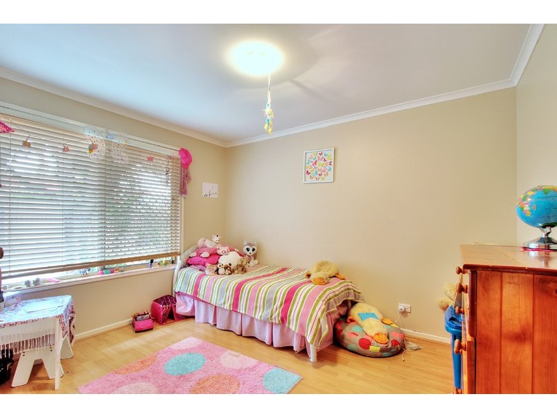 72 Harding Boulevard, Mount Warren Park QLD 4207