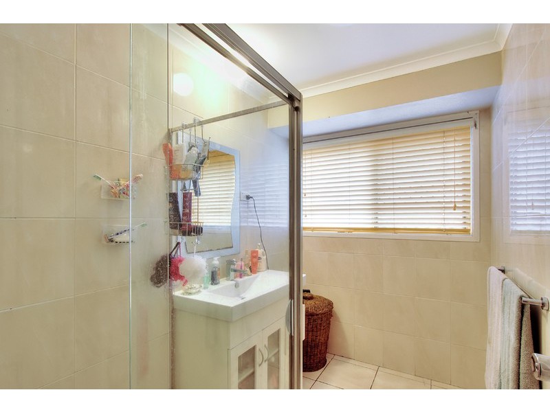 72 Harding Boulevard, Mount Warren Park QLD 4207