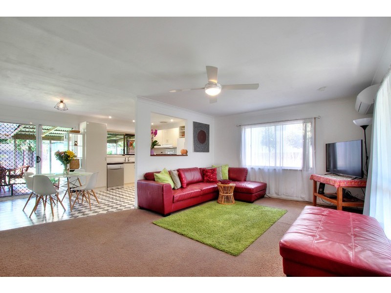 11 Crest Street, Beenleigh QLD 4207