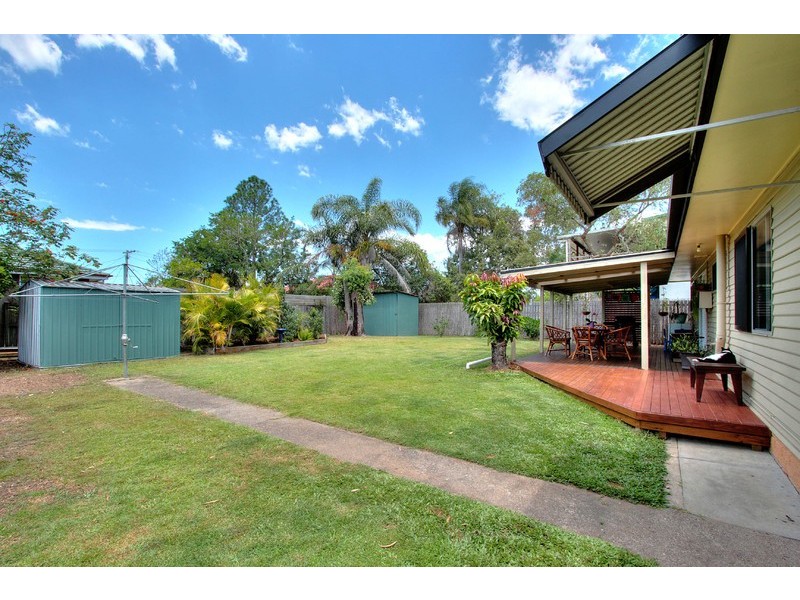 11 Crest Street, Beenleigh QLD 4207