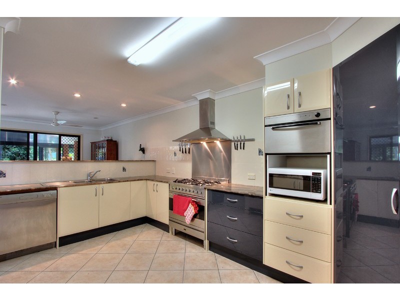 110 Halfway Drive, Ormeau QLD 4208