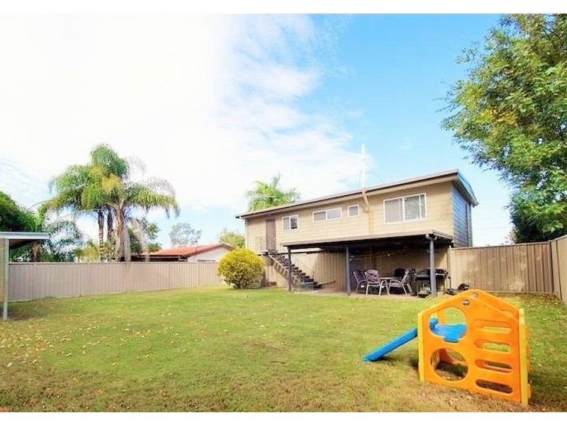 19 Kelvin Street, Woodridge QLD 4114