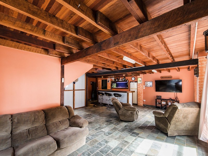 17 Murrays Road, Slacks Creek QLD 4127