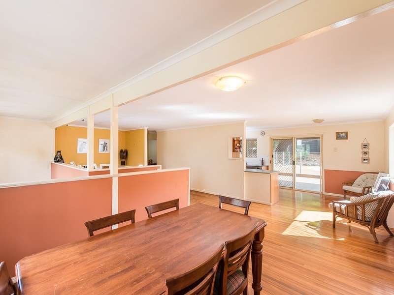 17 Murrays Road, Slacks Creek QLD 4127