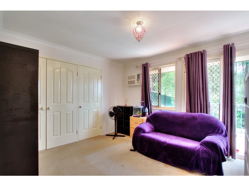 9 Tahan Crescent, Tanah Merah QLD 4128