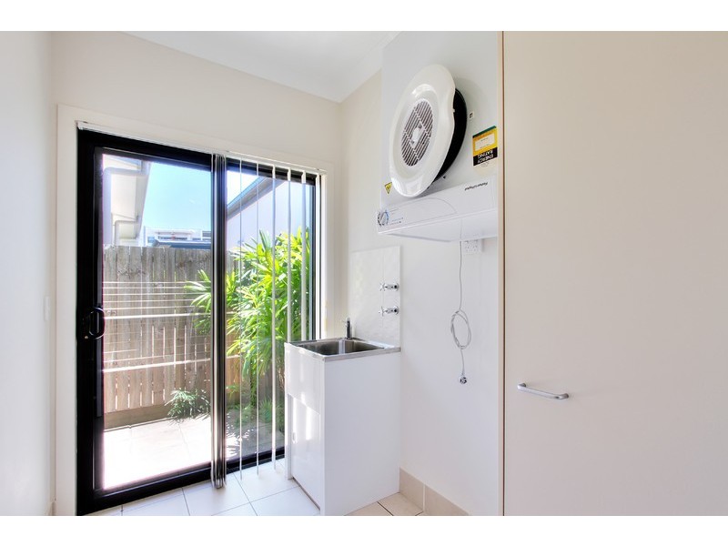 149/16-28 Surbiton Court, Carindale QLD 4152