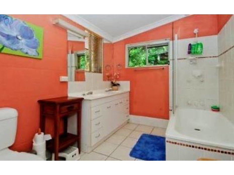 120 Barbaralla Drive, Springwood QLD 4127