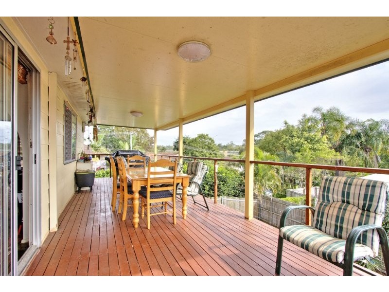 27 Karoonda Crescent, Rochedale South QLD 4123