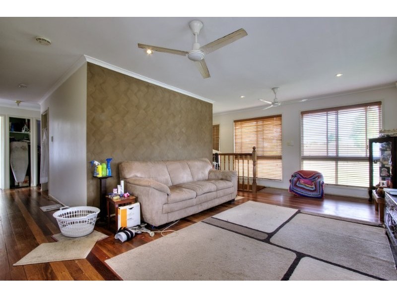 27 Karoonda Crescent, Rochedale South QLD 4123