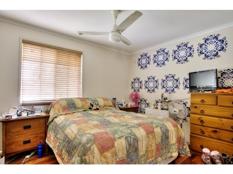 27 Karoonda Crescent, Rochedale South QLD 4123