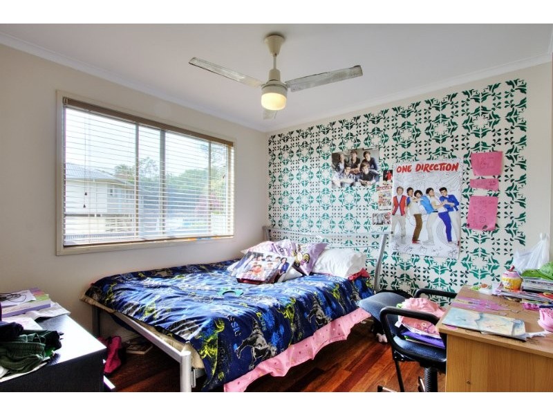 27 Karoonda Crescent, Rochedale South QLD 4123