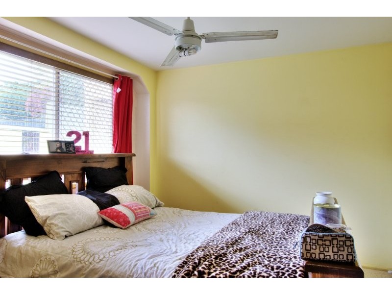 27 Karoonda Crescent, Rochedale South QLD 4123