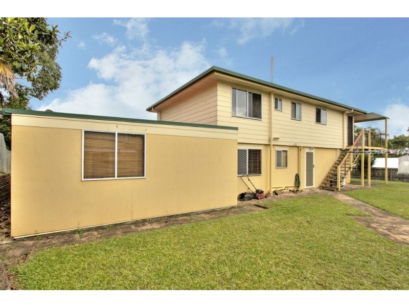 27 Karoonda Crescent, Rochedale South QLD 4123