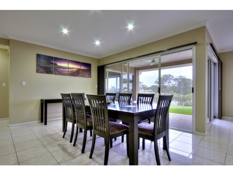 24 Lakeland Court, Loganholme QLD 4129