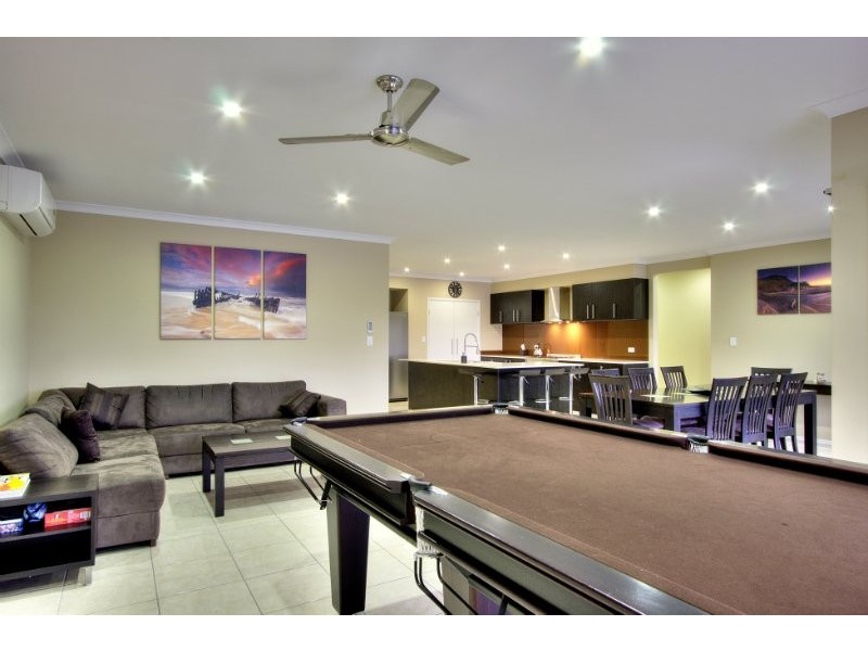 24 Lakeland Court, Loganholme QLD 4129