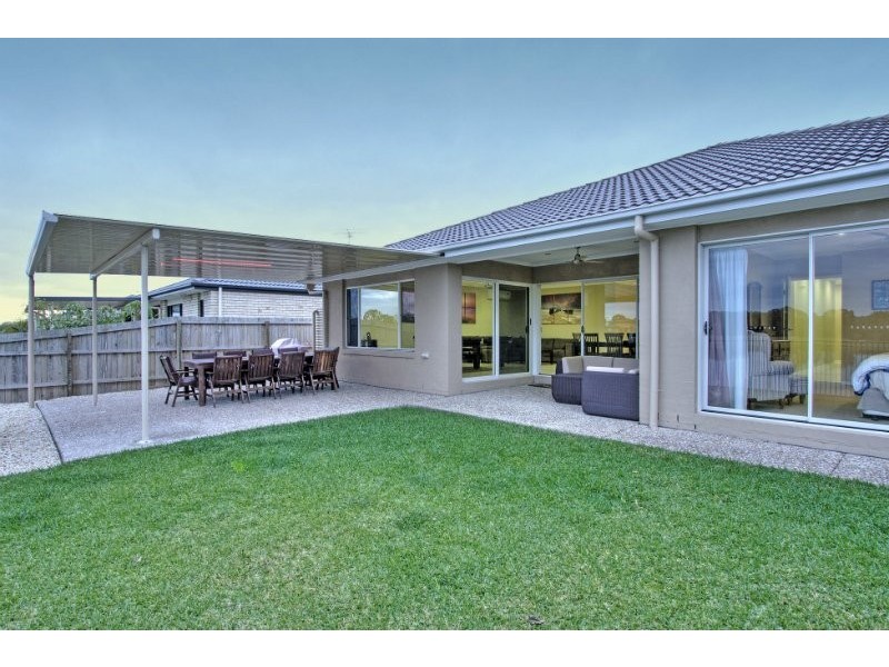 24 Lakeland Court, Loganholme QLD 4129
