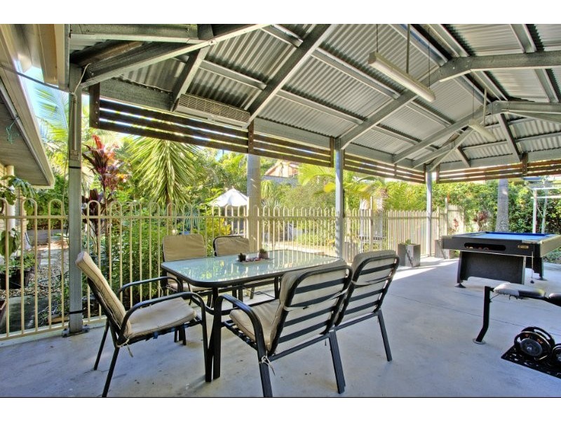 4 Edgeware Drive, Rochedale South QLD 4123