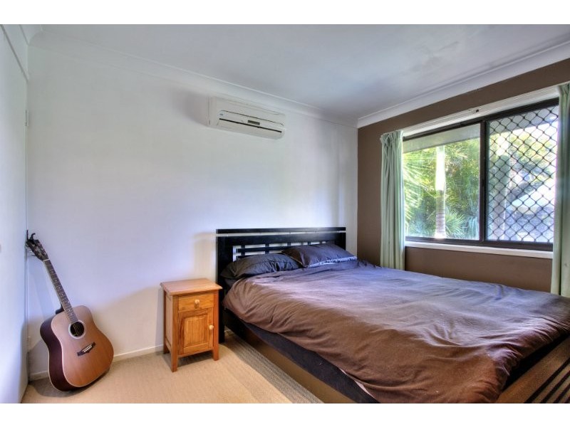 4 Edgeware Drive, Rochedale South QLD 4123