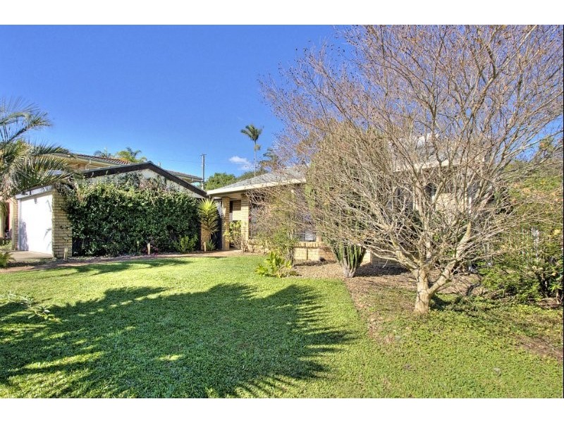4 Edgeware Drive, Rochedale South QLD 4123