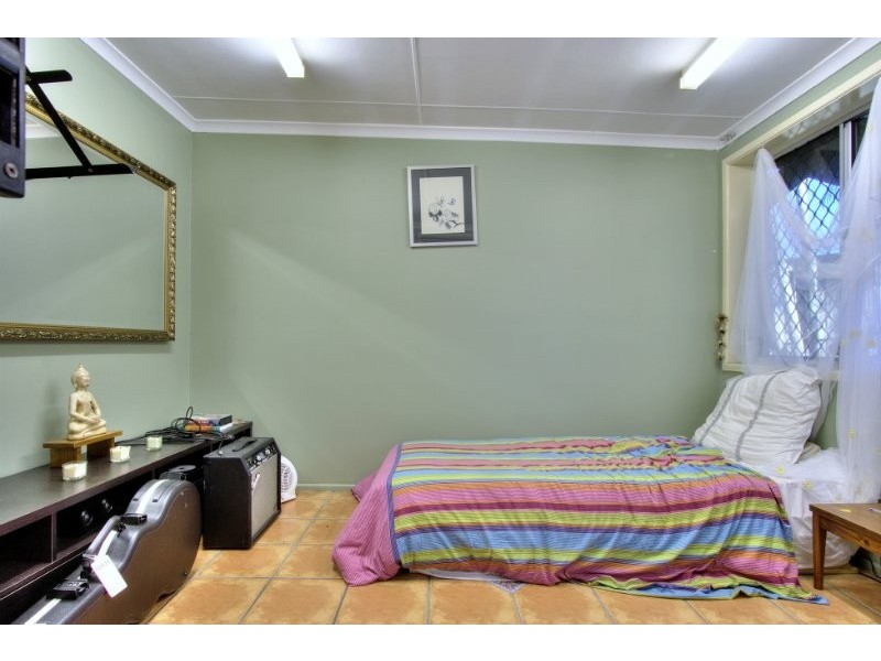 6 Wilpena Court, Springwood QLD 4127