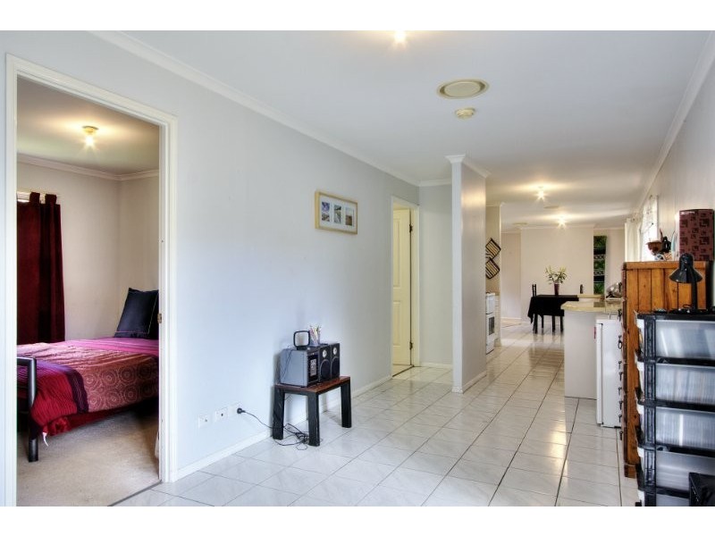 225 Upper Lyndale Street, Shailer Park QLD 4128