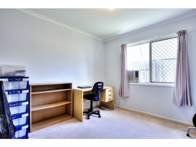 225 Upper Lyndale Street, Shailer Park QLD 4128